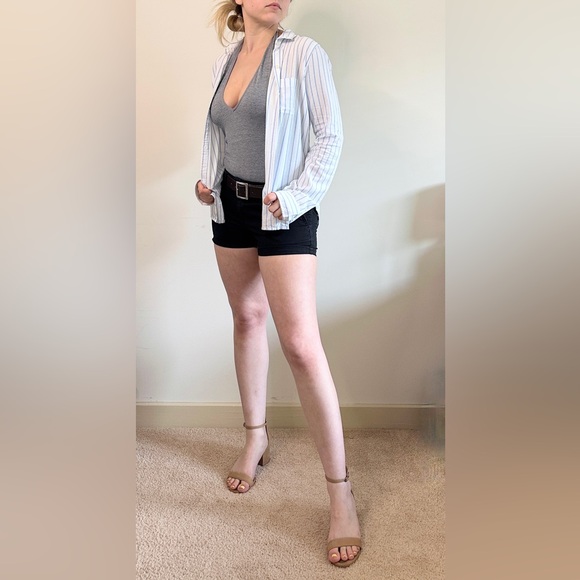 Vintage Y2K Abercrombie & Fitch Striped Linen Button Up Shirt - White/Blue - S - Picture 2 of 14